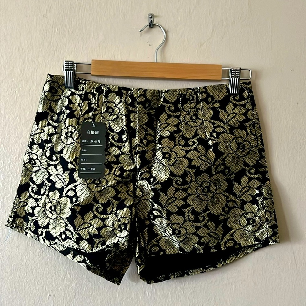 NWT Floral Gold Embossed Black Shorts XS